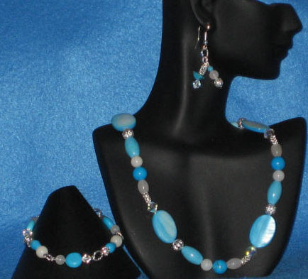 Turquoise, Howlite, Cream & Snow Quartz, Mother of Pearl Matinee Length Set